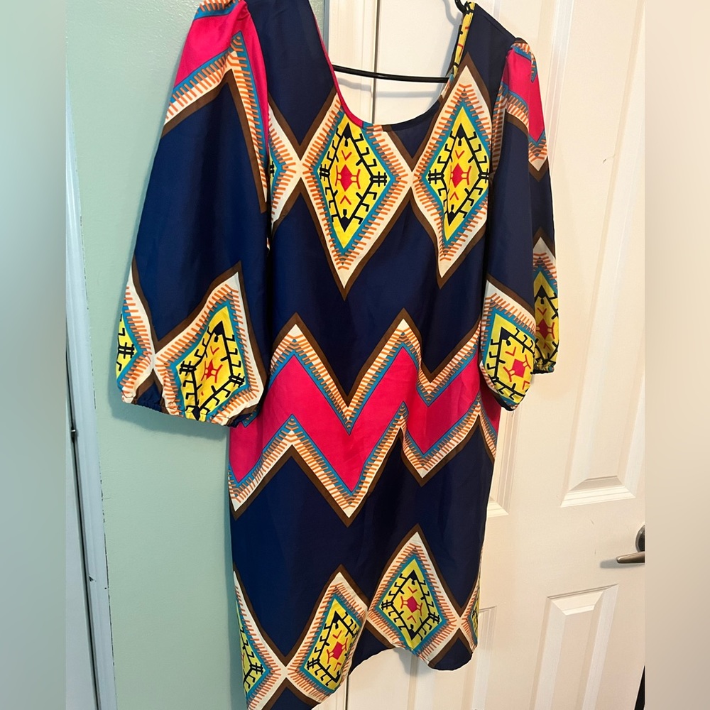 Multi color satin dress, beautiful pink bow in the bag, size L.